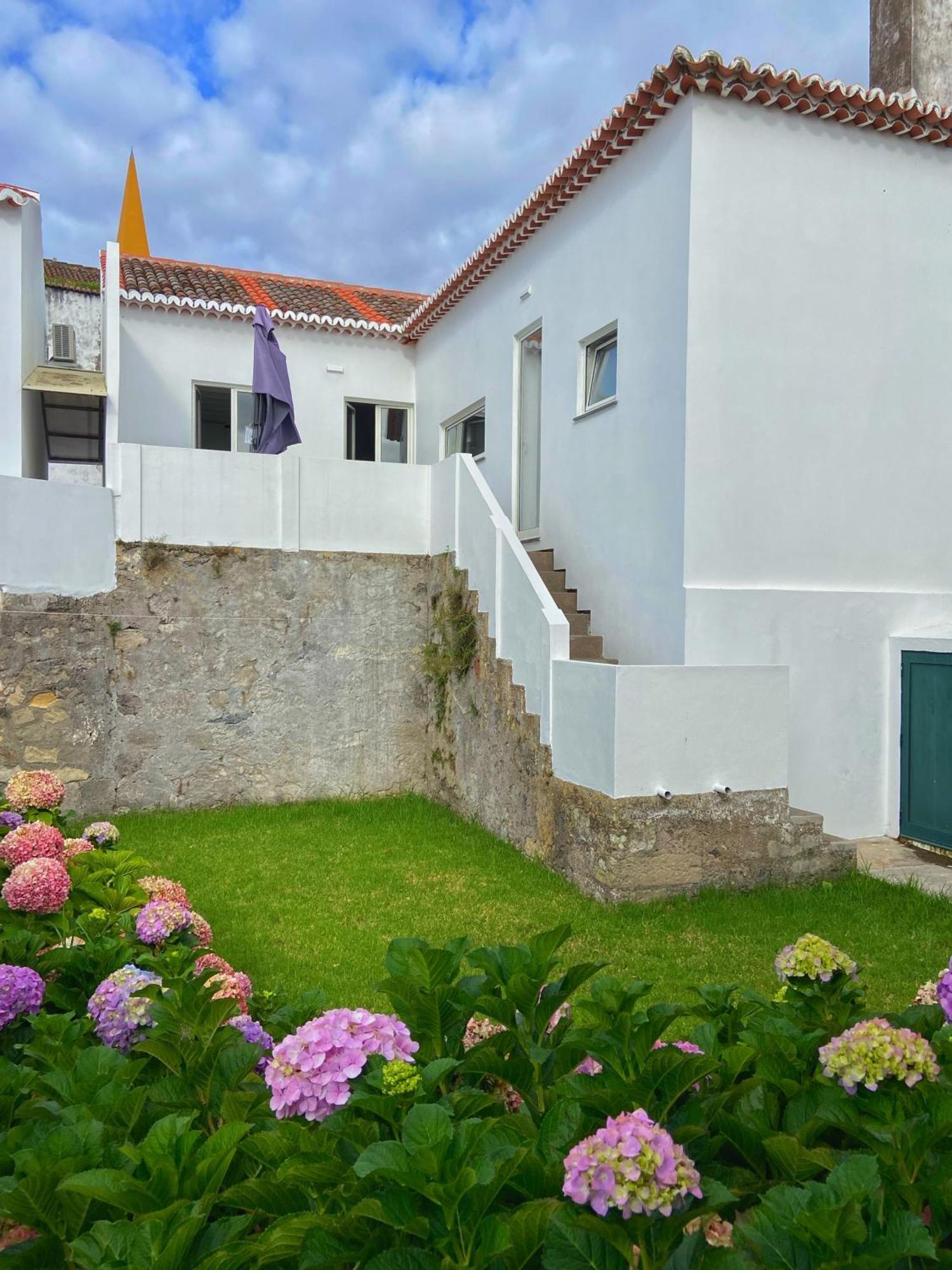 Casa Do Pisao - Cosy And Modern Two-Bedroom Townhouse Angra do Heroísmo Exterior foto